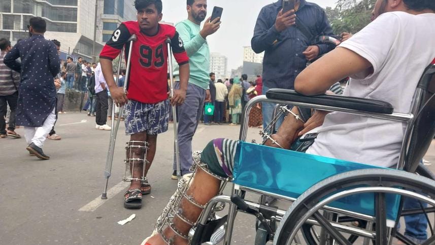 injured_protesters.jpg
