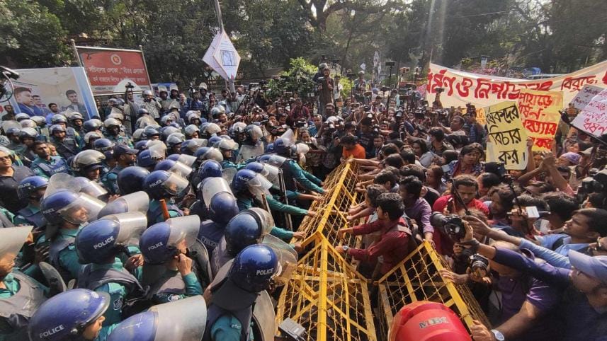 protest for women's safety in Dhaka