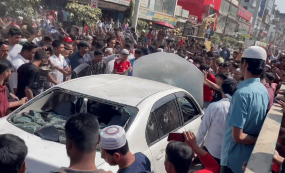 foreigners beaten in Bashundhara