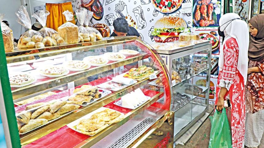 live bakery in Dhaka