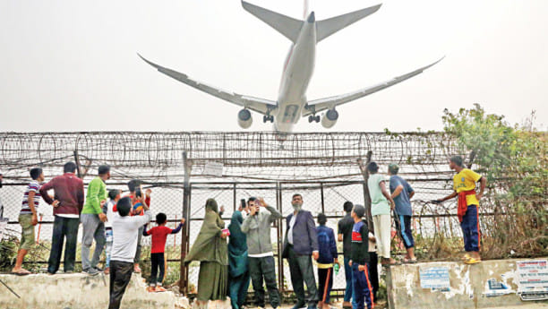 Bangladesh aviation sector challenges