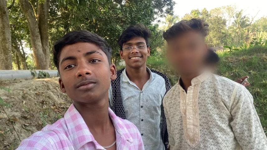 motorcycle accident on Kalshi flyover Mirpur