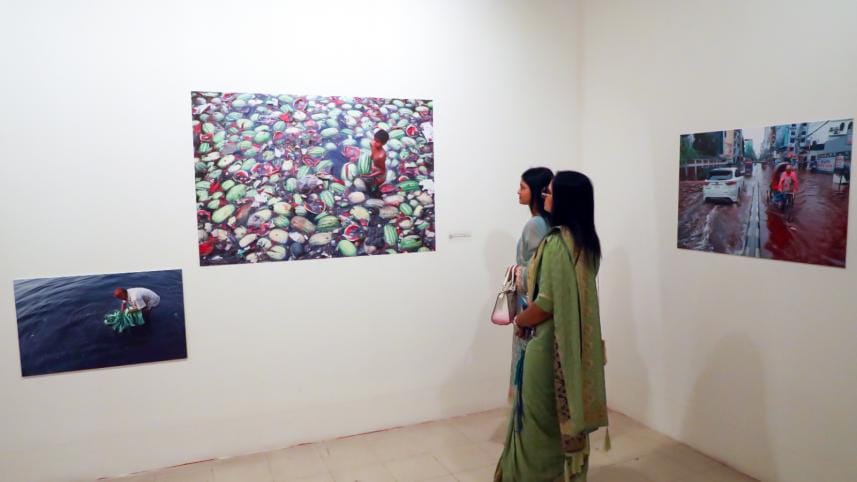 Sony Ramani’s first solo exhibition sheds light on Dhaka’s environmental crisis 