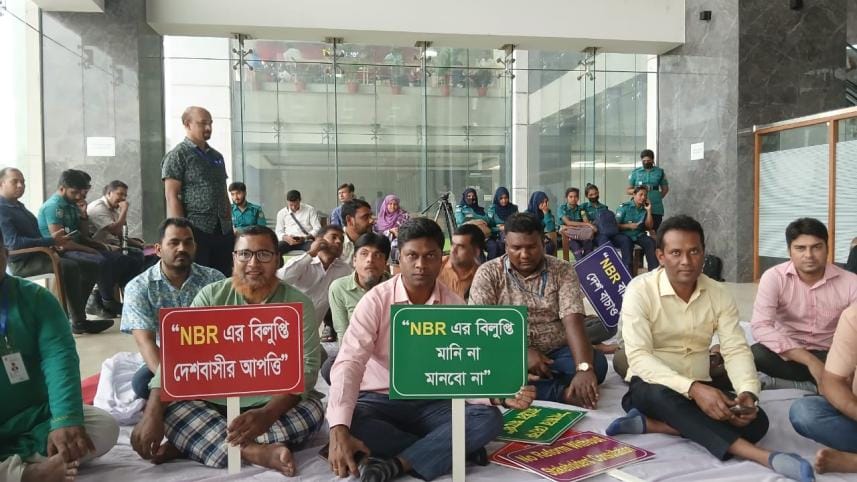 nbr protest may25.jpg