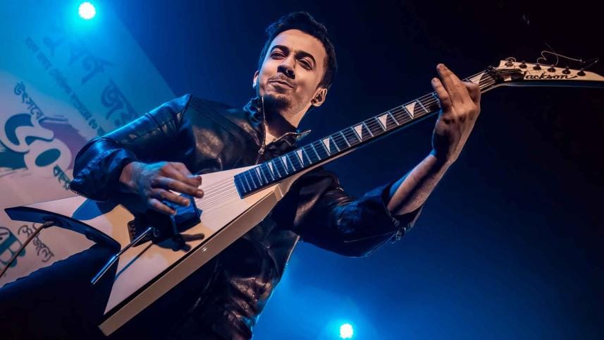 guitarist_oni_hasan_2.jpg