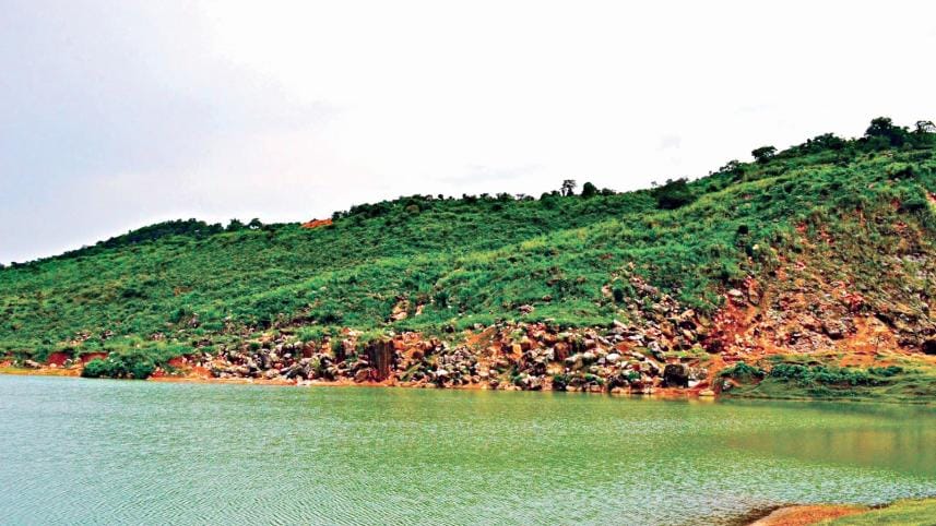 Ratargul and rain: A monsoon tale in motion