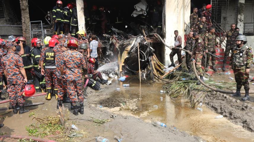 uttara milestone plane crash student deaths
