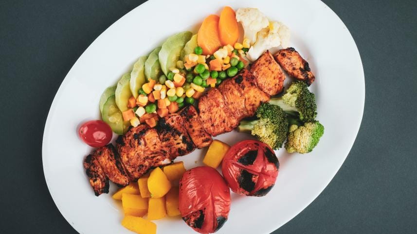 Struggling with hair fall? Try these 7 easy remedies       sam-moghadam-mix6ydc_hxu-unsplash.jpg