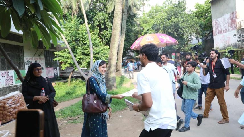 ducsu polls 2025 campaign begins