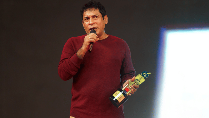 Mosharraf Karim.png