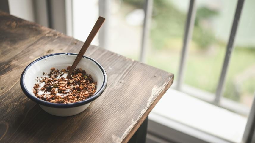 Hungry after workout? Check what you should eat and drink            anshu-a-ezkgeuc60t4-unsplash.jpg