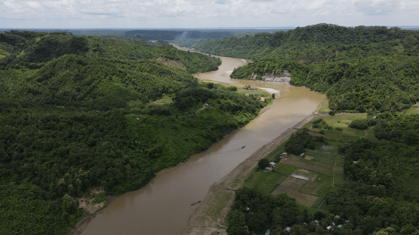 Off the grid in the hills: 2 days of silence