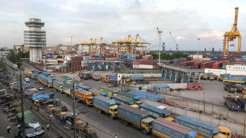 Why the Chattogram port tariff hike looks more like value extraction.jpg