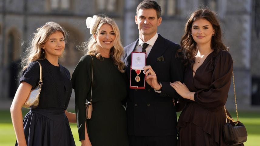 James Anderson Knighthood.jpg