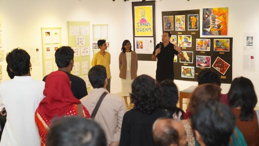 The first line: Inside ‘22’ exhibition