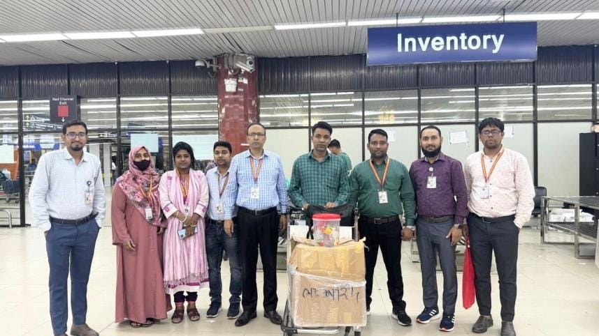 Gold at HSIA_e501.jpg