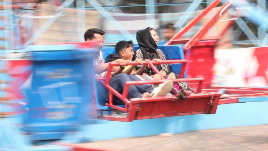 festive photo _cf75.jpg