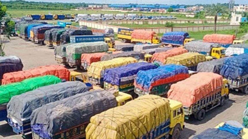 betel nut trucks stuck at Benapole port