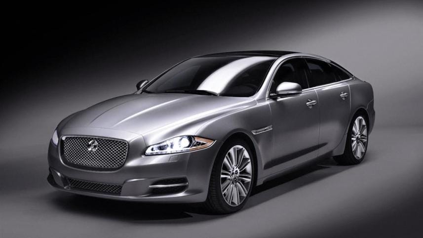 2010-Jaguar-XJ_Image-01-1024.jpg