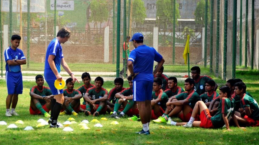 bangladesh football players.jpg