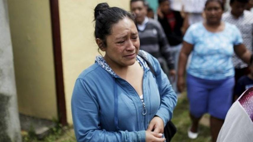 LANDSLIDE 4-REUTERS.jpg