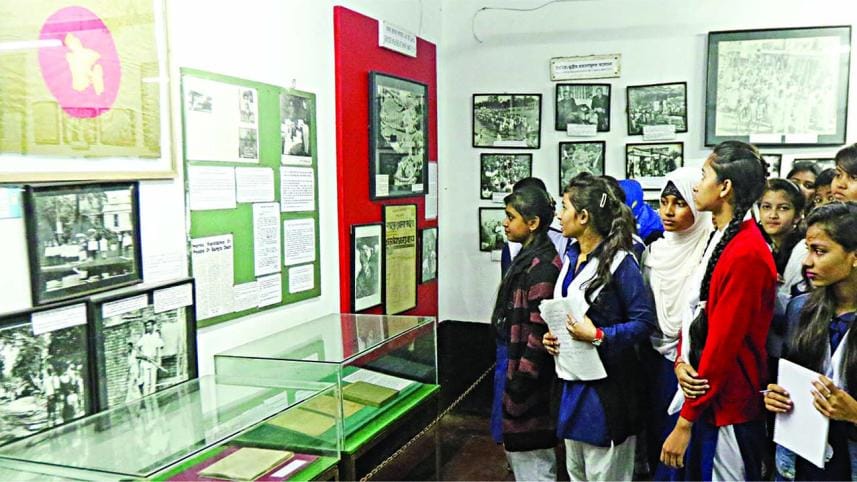 Muktijuddho Jadughar-WEB.jpg