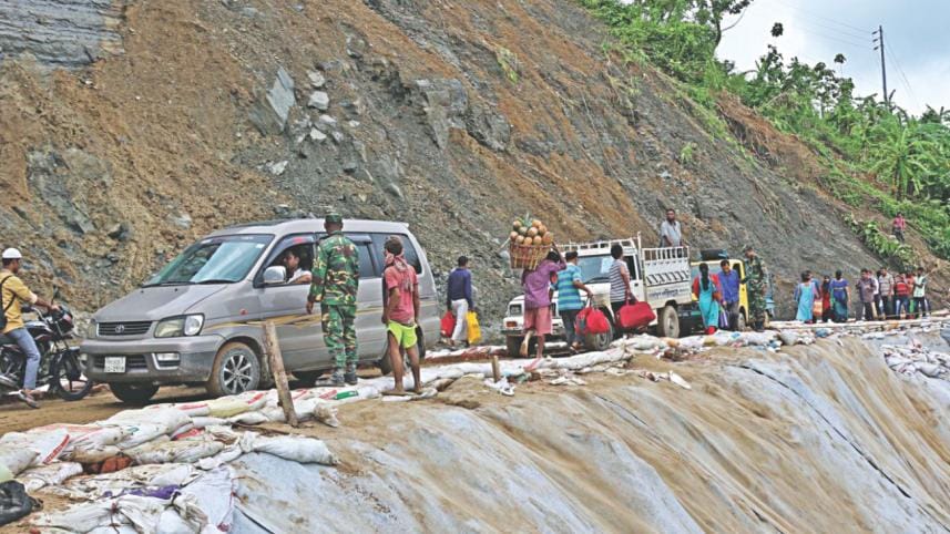 rangamati_landslide_2.jpg
