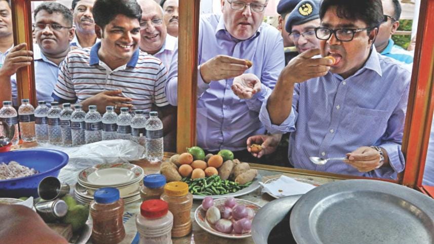 safe street food 2.jpg