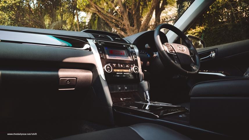 2014 Camry Hybrid interior