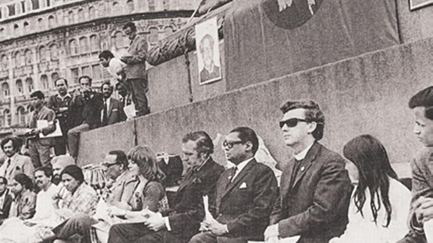 Trafalgar Square.jpg