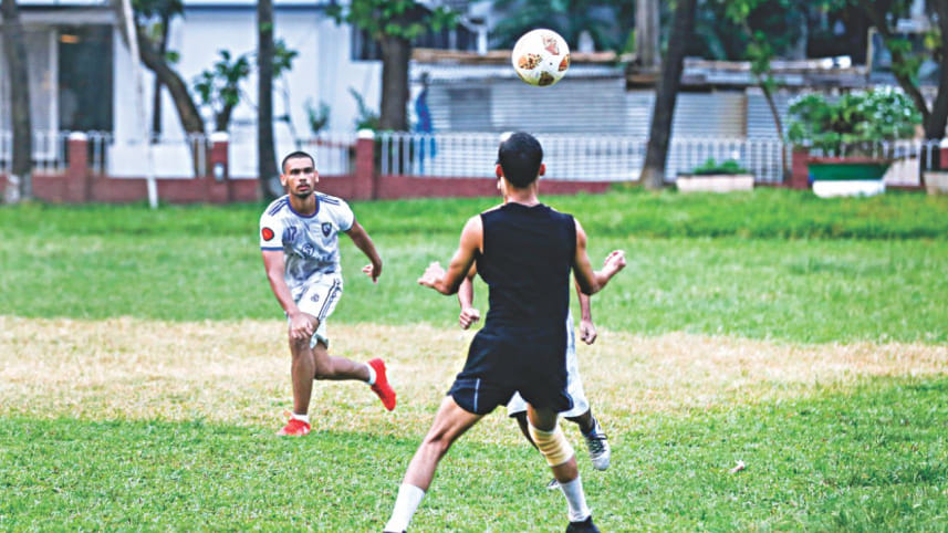 underground_football