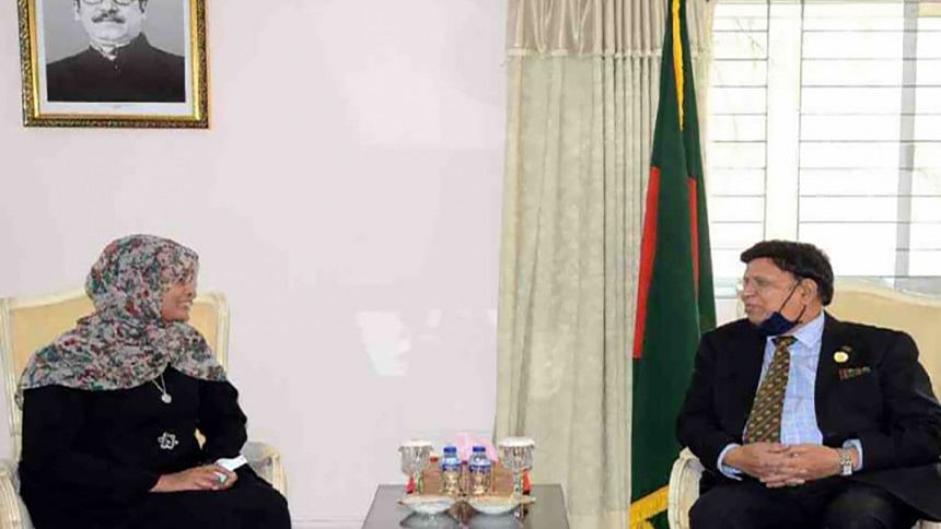 Dhaka urges Kuala Lumpur Dhaka urges Kuala Lumpur