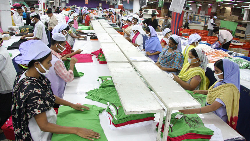 Garment Workers Suffered 35pc Pay Cut During Lockdown: Study Finds ...