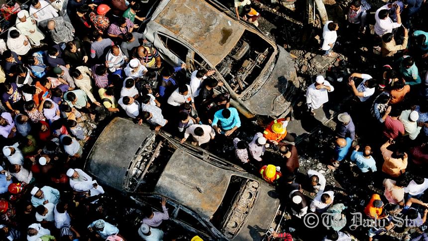 Dhaka Chawkbazar fire tragedy Dhaka Chawkbazar fire tragedy