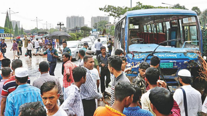 Driver confesses buses competition Driver confesses buses competition
