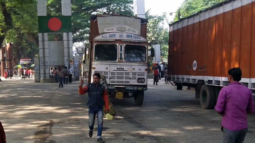 ‘Highest alert’ on Benapole border