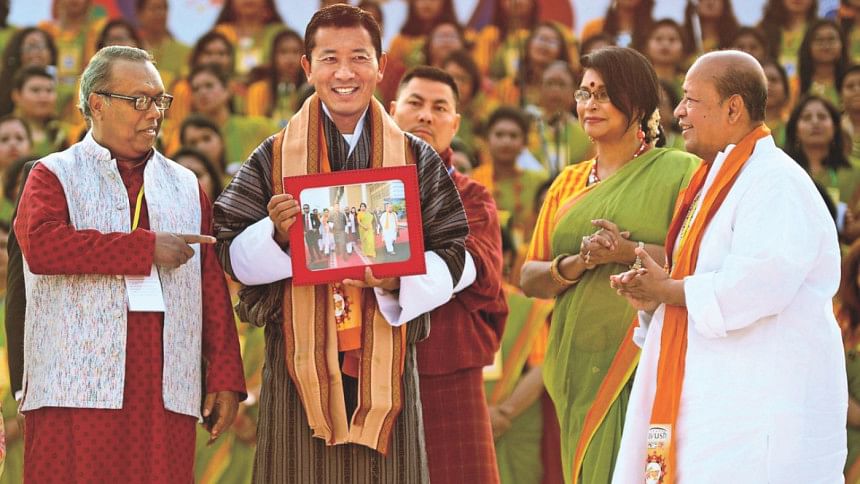 Bhutan PM enjoys the Bangla New Year With 'Lever Ayush Hajaro Konthe Borsohboron 1426'