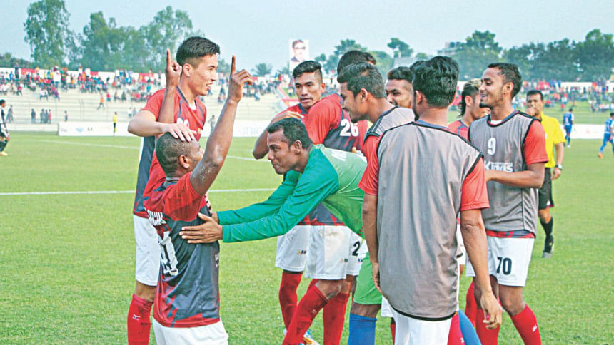 Bashundhara Kings on top Bashundhara Kings on top