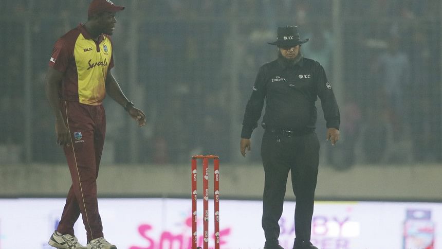 Carlos Brathwaite, Tanvir Ahmed Carlos Brathwaite, Tanvir Ahmed