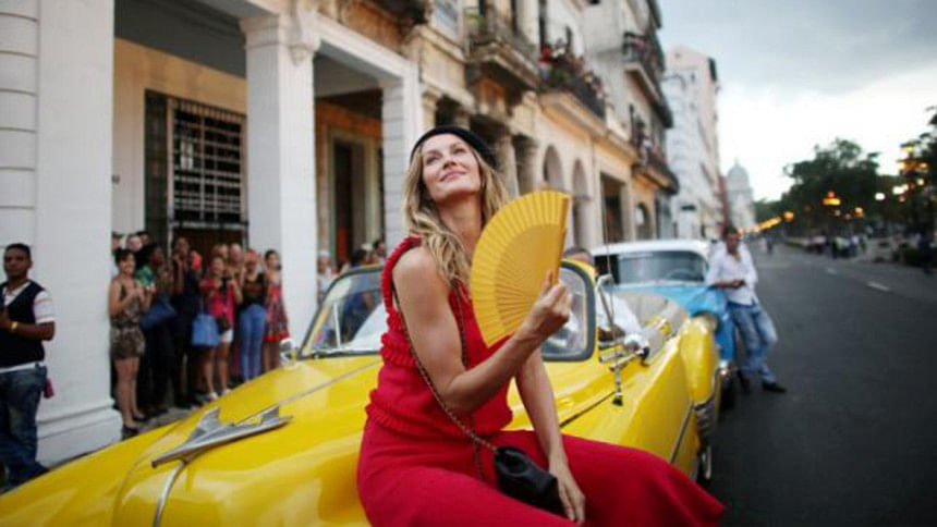 Brazilian supermodel Gisele Bundchen remains the highest-paid female model in Forbes-2016 list. Brazilian,supermodel,Gisele Bundchen,remains,highest-paid,female,model,Forbes,2016,list