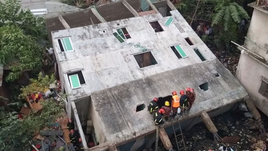 building collapse in Narayanganj building collapse in Narayanganj