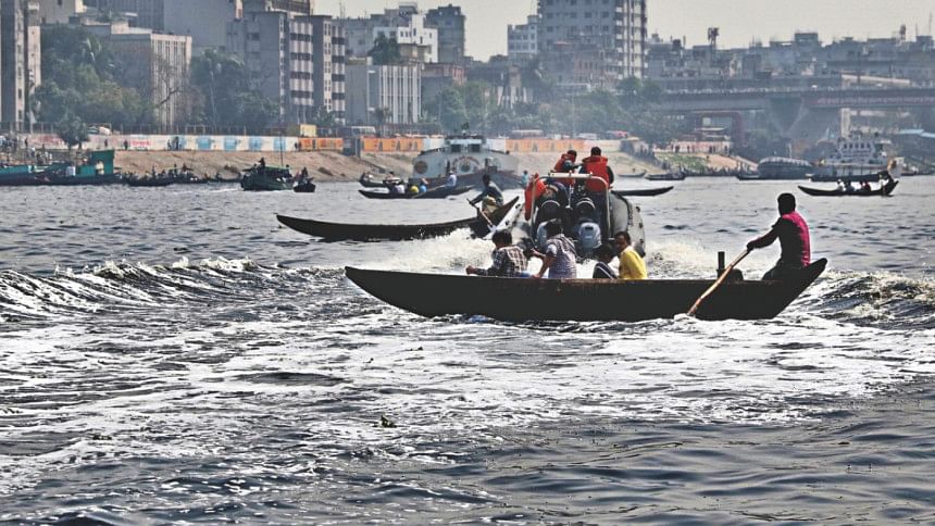 The photo was taken near Buriganga second bridge The photo was taken near Buriganga second bridge