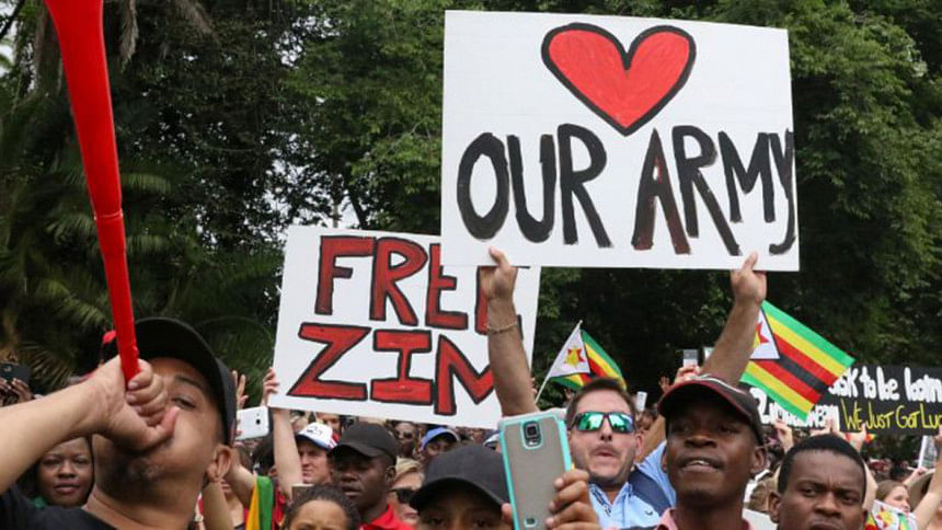 Protesters calling for Zimbabwean President Robert Mugabe to step down Protesters calling for Zimbabwean President Robert Mugabe to step down