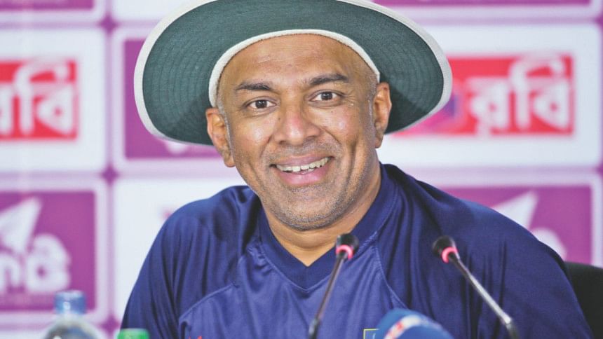 Chandika Hathurusingha Chandika Hathurusingha