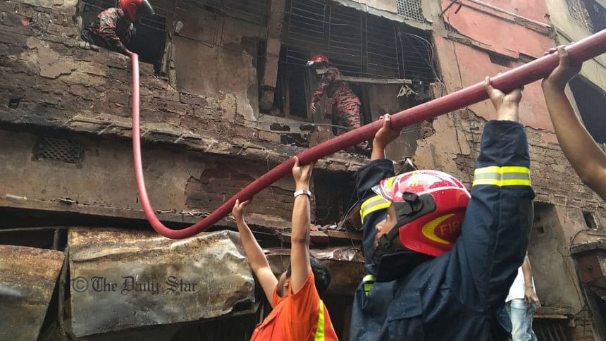 Fire at Dhaka's Chemical Warehouse Fire at Dhaka's Chemical Warehouse