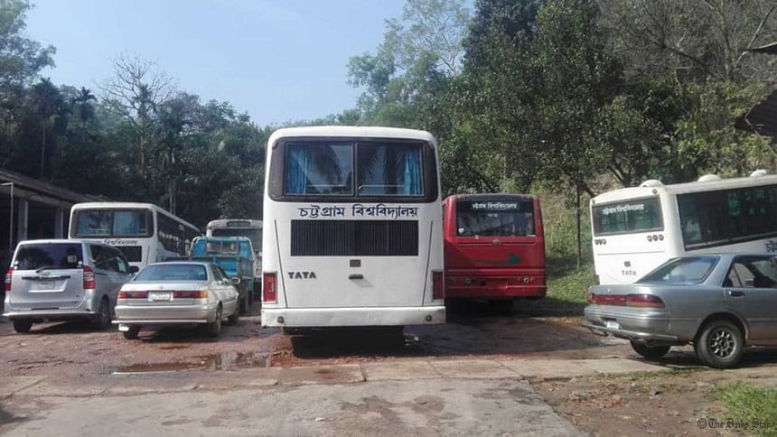 Chittagong-University buss Chittagong-University buss