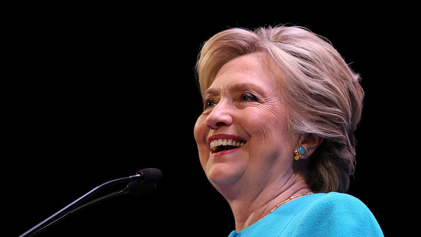 US Democratic presidential nominee Hillary Clinton leads Reuters/Ipsos poll Republican presidential nominee Donald Trump,Democrat Hillary Clinton,leads,Reuters/Ipsos,poll,in the race to win the Electoral College,US Presidential race