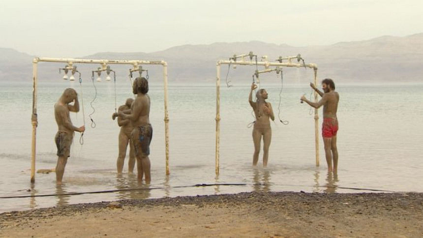 Tourism and health industry has been established around dead sea