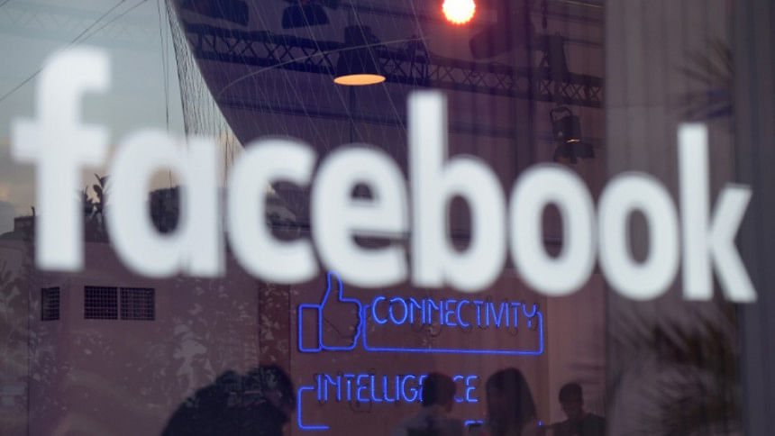 Facebook Facebook