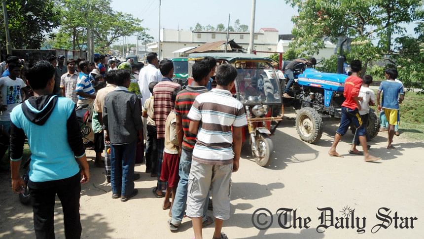 4 killed in Habiganj road crash